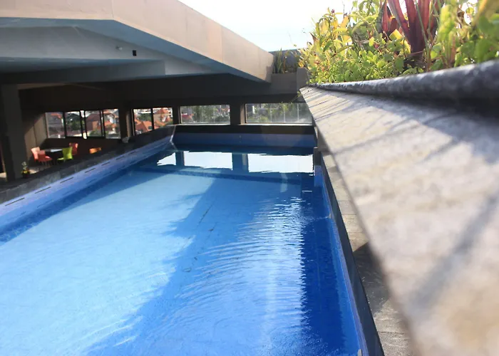 Reddoorz @ Sunset Point Guest house 3*